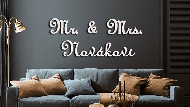 Svatební dekorace-Mr. and Mrs. vlastní text výška 15cm - bílá