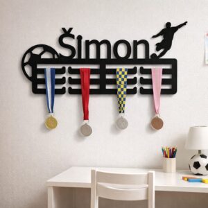 Dřevěný věšák na medaile Fotbal - Perfektní dárek pro fotbalisty