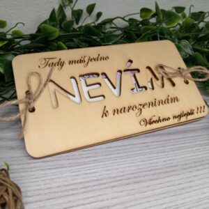 Dřevěné přání k narozeninám