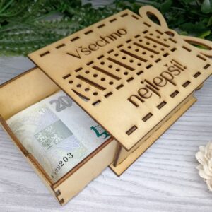 Dřevěná krabička na peníze s vlastním textem