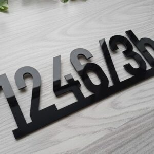 Domovní číslo s vlastním textem